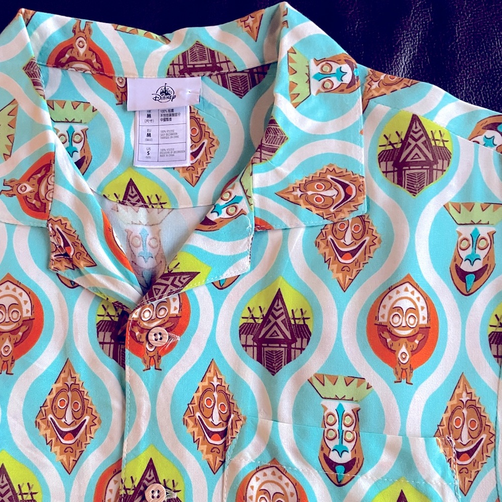 Disney World Polynesian Village Tiki Camp Shirt Men’s Medium